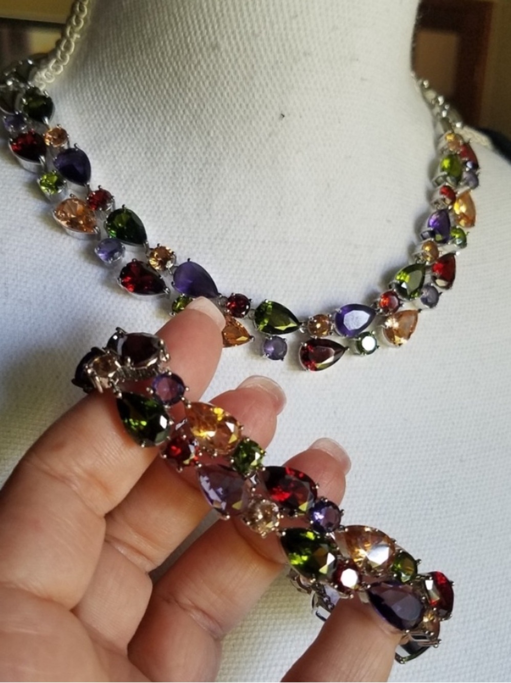 Swarovski Elements Multicolor Teardrop Crystal Statement Necklace NEW - Picture 5 of 16